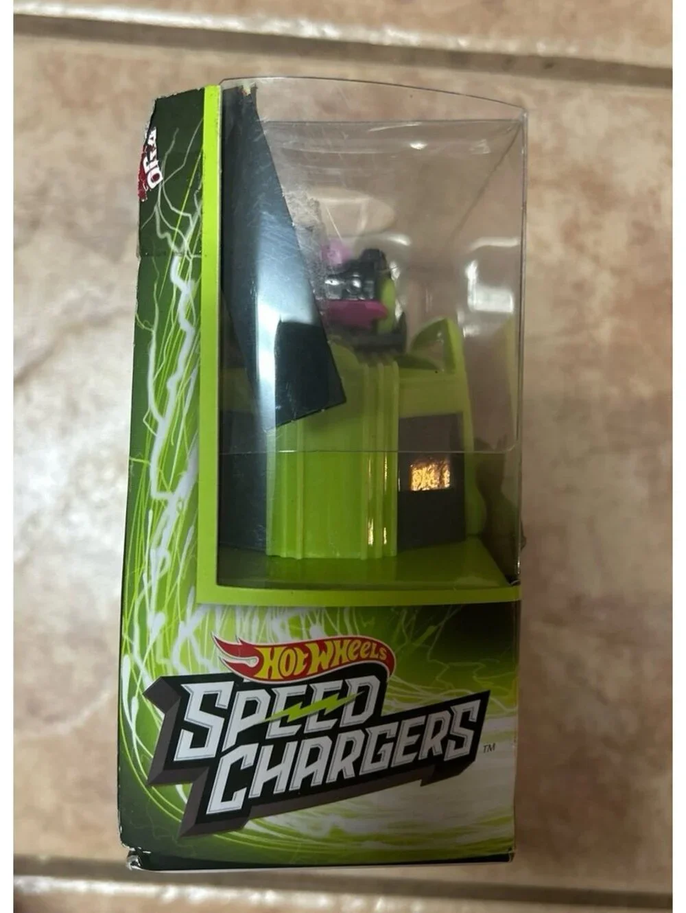 Hot Wheels Speed Chargers ePrototype H-24 Car & Charger New Sealed Damaged Box